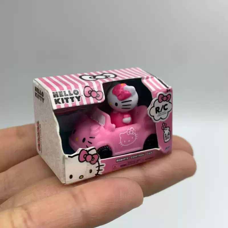 Yunshen Rc Hobby - تمثال كرتوني مرحبا كيتي سيارة RC